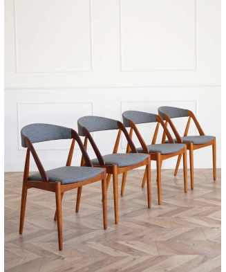 Set of 4 Model 31 Dining...