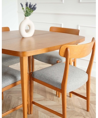 Teak Dining table and set of 4 chairs by Skaraborgs Möbelindustri Tibro, Sweden 1960s