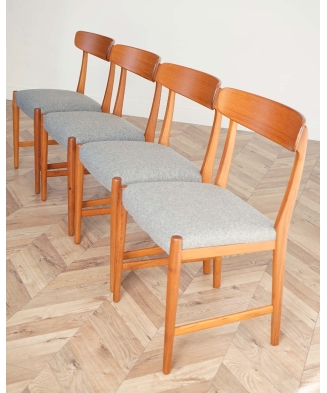 Teak Dining table and set of 4 chairs by Skaraborgs Möbelindustri Tibro, Sweden 1960s