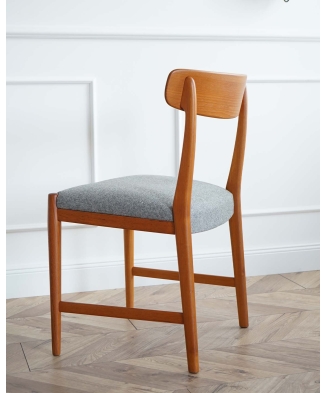 Teak Dining table and set of 4 chairs by Skaraborgs Möbelindustri Tibro, Sweden 1960s